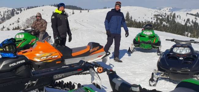 Gyimesek felfedezése motoros szánon