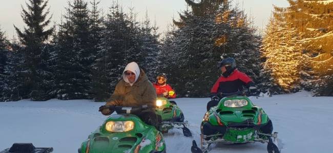 Gyimesek felfedezése motoros szánon