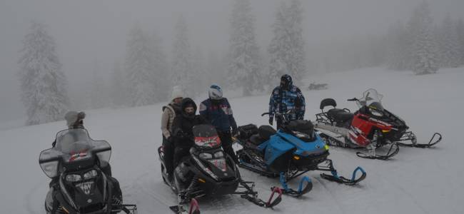 Motoros hószántúra a Madarasi Hargitán – Téli kaland Székelyföld szívében