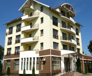 Hotel Everest Szálloda