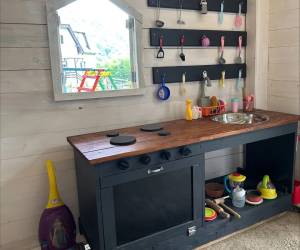 Flow House, photo 3 of 17