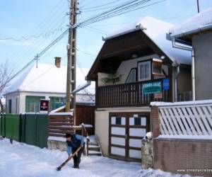 Fehér Akác Panzió, photo 2 of 9