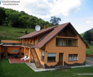 Fehér Agyar Panzió, photo 2 of 15