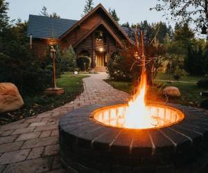 Rustic Wood Villa, photo 5 of 22