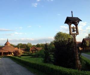 Pásztortűz Panzió és Gyermektábor, photo 2 of 38