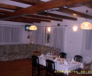 Edina Panzió, photo 3 of 10