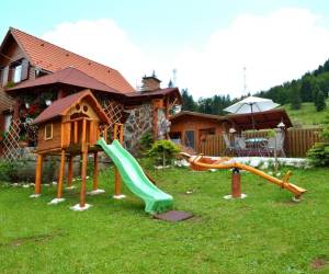 Adél Panzió Gyilkos-tó, photo 2 of 31
