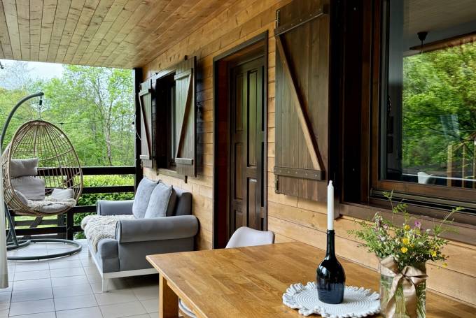 Emerald Chalet