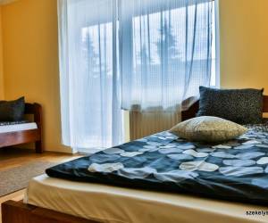 Hostel Székelyudvarhely, photo 2 of 17