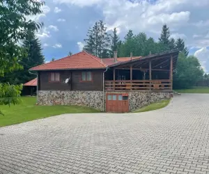 Honor Villa Kulcsosház, photo 3 of 10