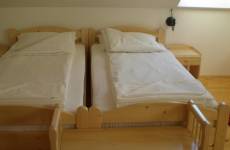 Kétágyas szoba (pótágyazható)