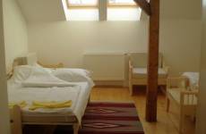 Kétágyas szoba (pótágyazható)