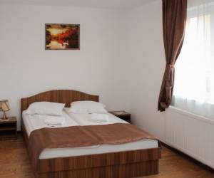 1. számú apartman (2 hálószoba, konyha, 2 fürdőszoba)