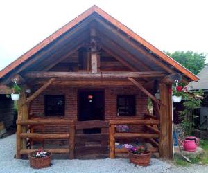 Lilli rustic house