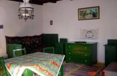 Franciaágyas + 1 szimpla ágy