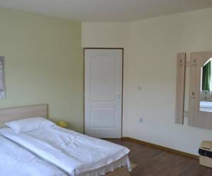 Kétágyas szoba (pótágyazható)
