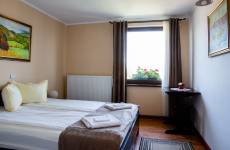 Deluxe szoba kétszemélyes ággyal