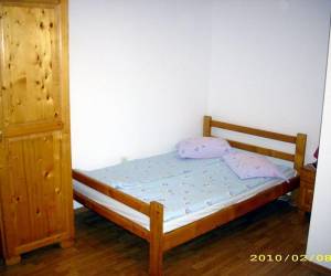 Háromágyas szoba