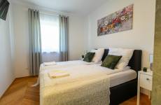 Larix szoba – kényelmes pihenés okos TV-vel