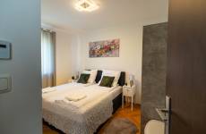 Larix szoba – kényelmes pihenés okos TV-vel