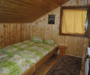 Faház – önálló, 2–10 fős tóparti kabin