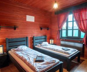 8. Családi mosoly háza
