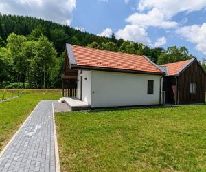 Villa – skandináv stílusú erdei pihenőház