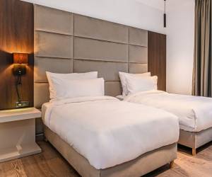 Villa jakuzzival – privát wellnessélmény az erdő szélén