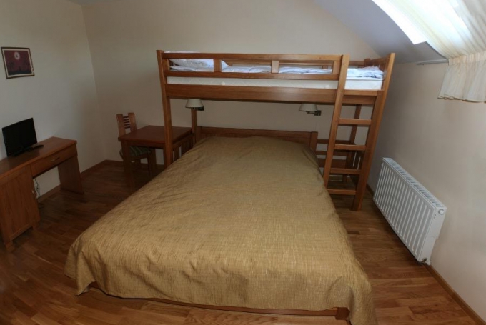 Double room  + 1 single bed