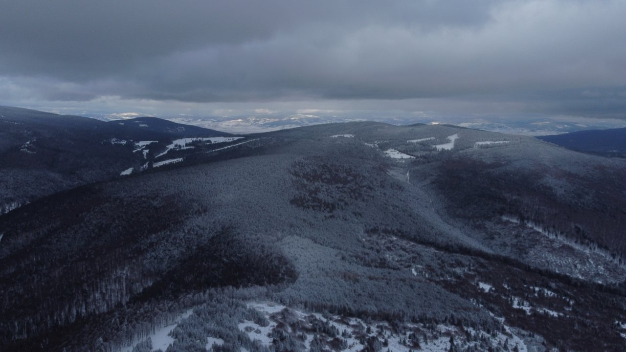 Havas hegyvidék a Bogdán környékén
